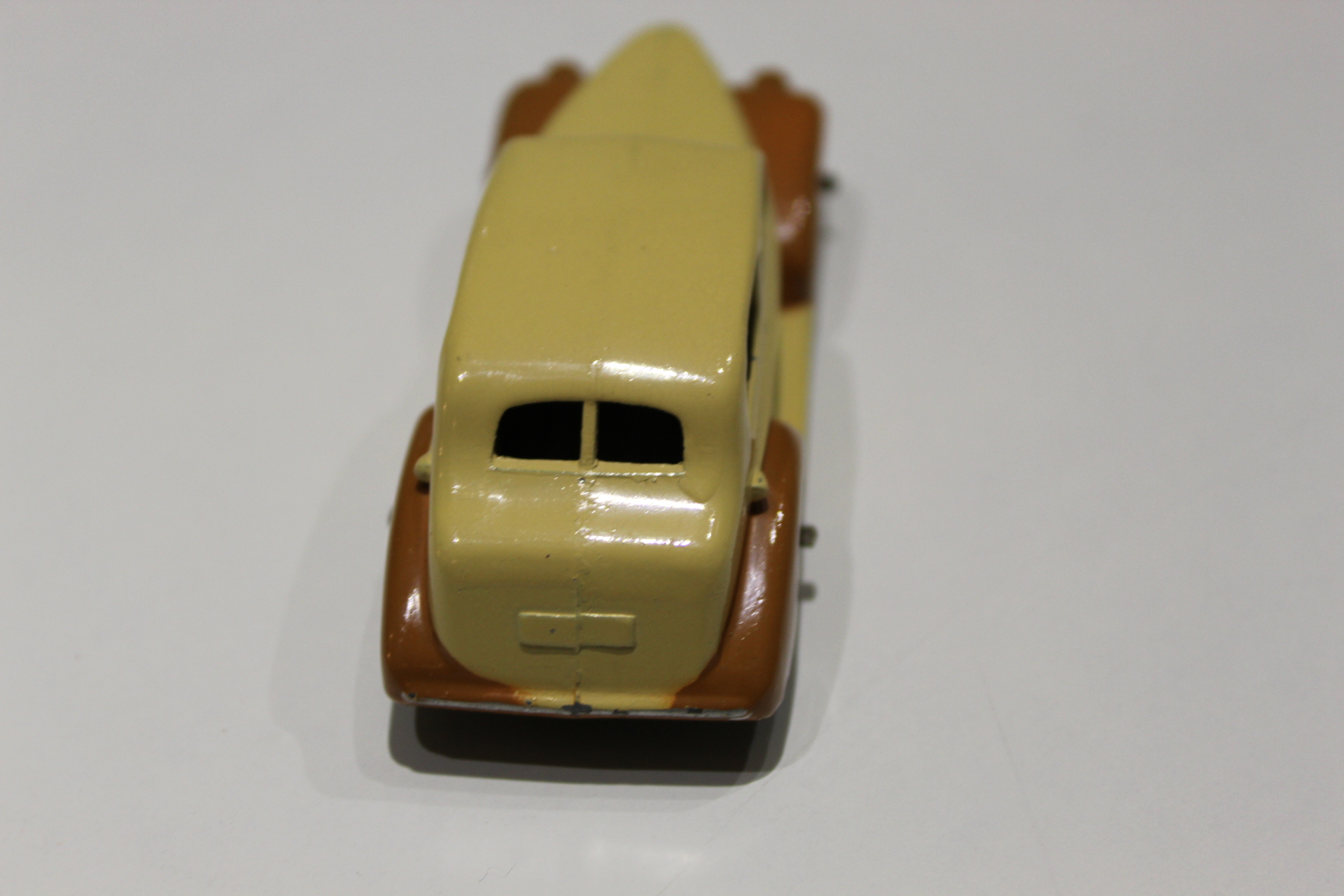 oldsmobile us export dinky toys 39bu back