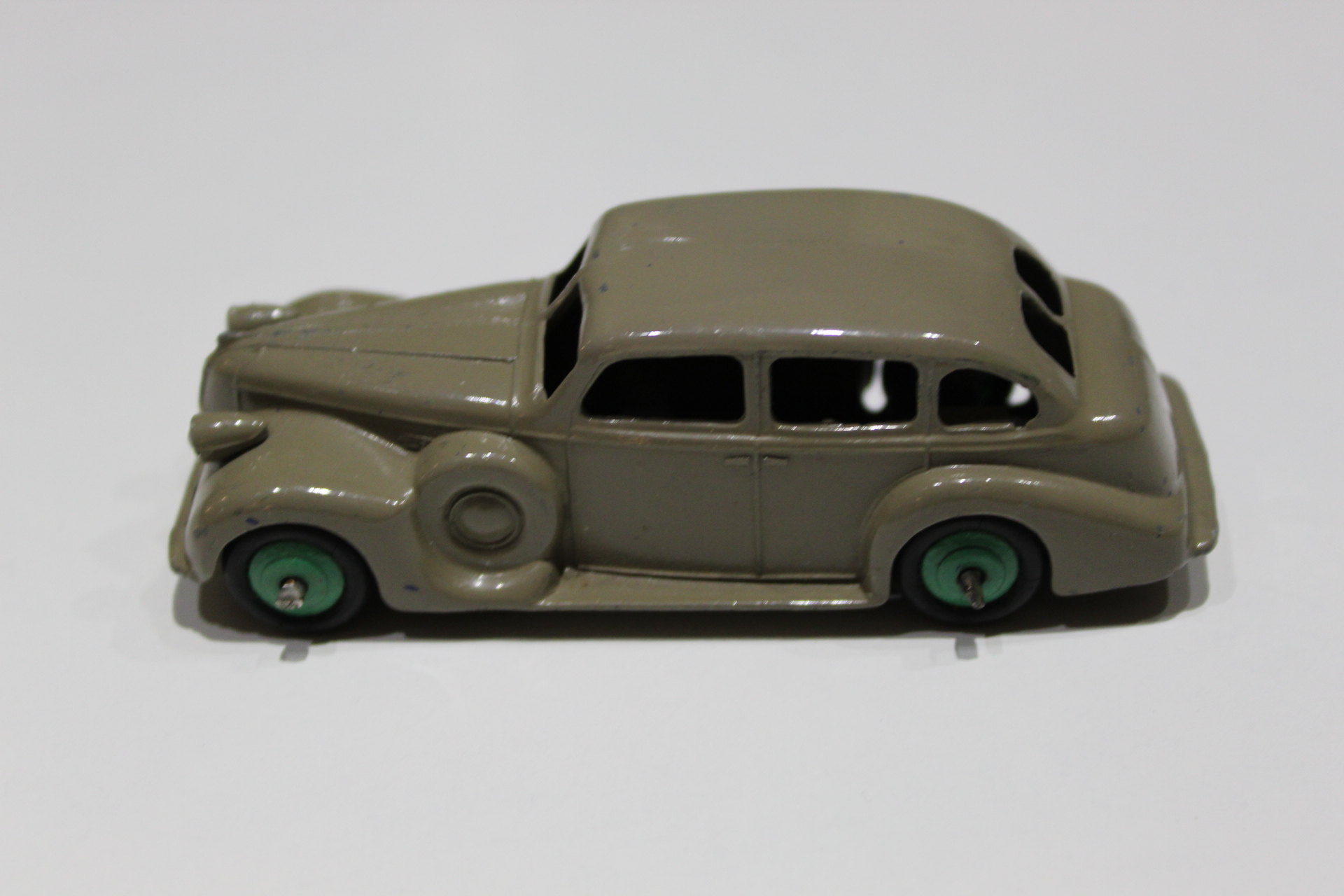 buick us export dinky toys 39bu