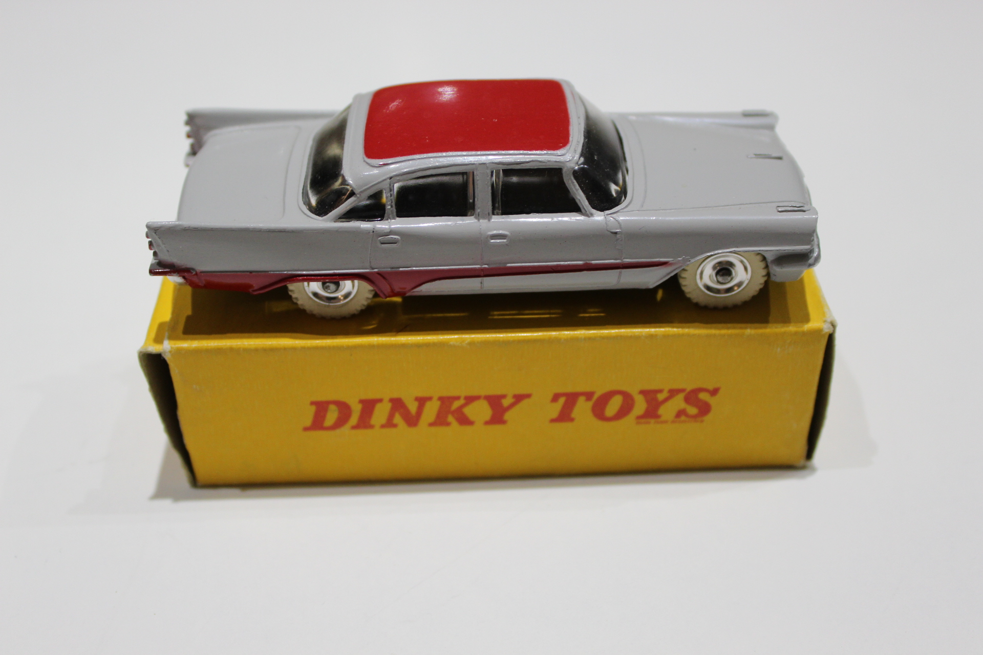 de soto fireflite dinky toys 192 side