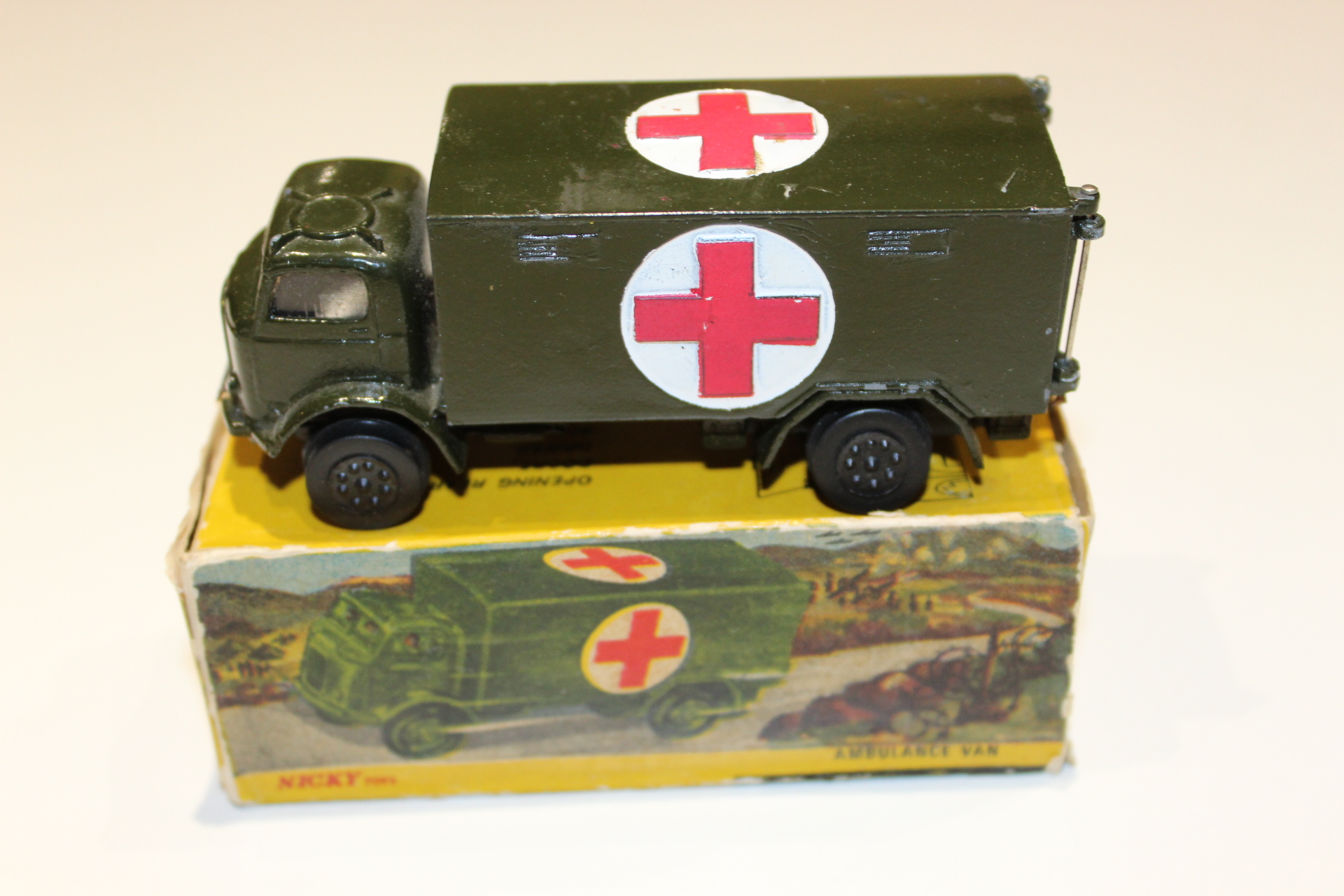 military ambulance nicky toys 626