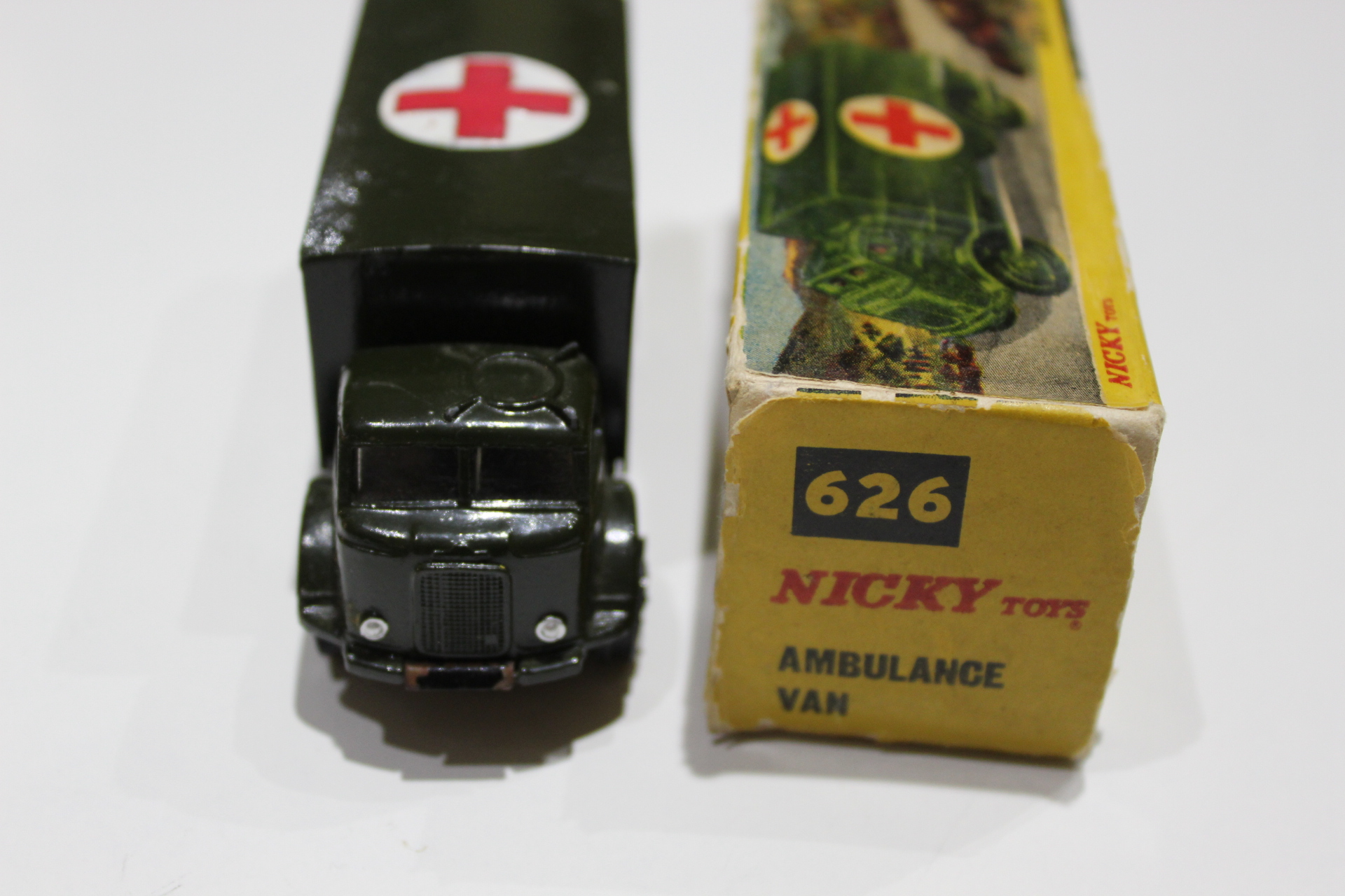 military ambulance nicky toys 626 front