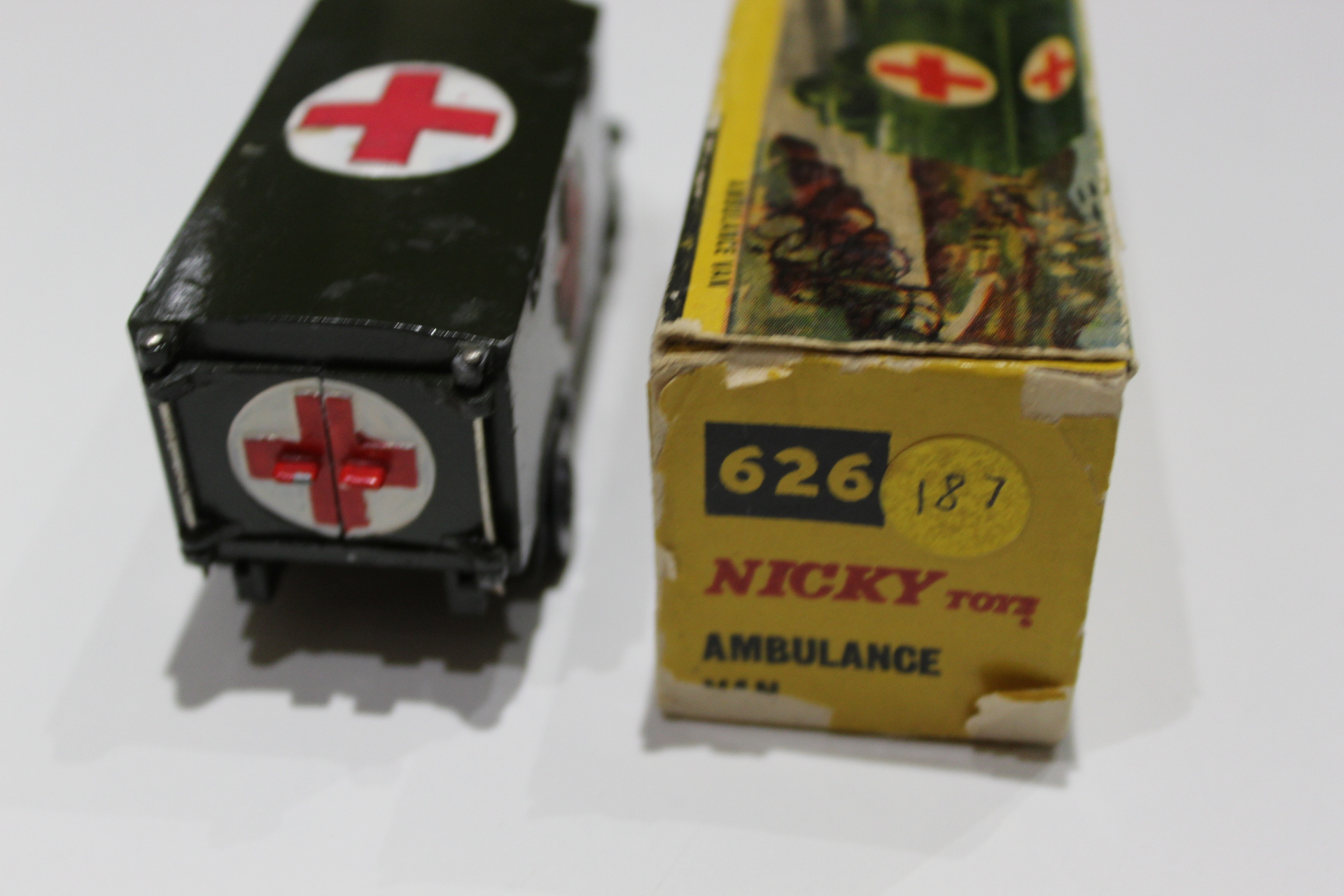 military ambulance nicky toys 626 back