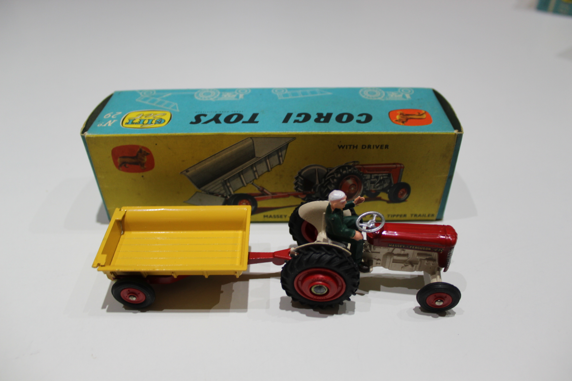 massey ferguson tractor and tipping trailer corgi gift set 29 side