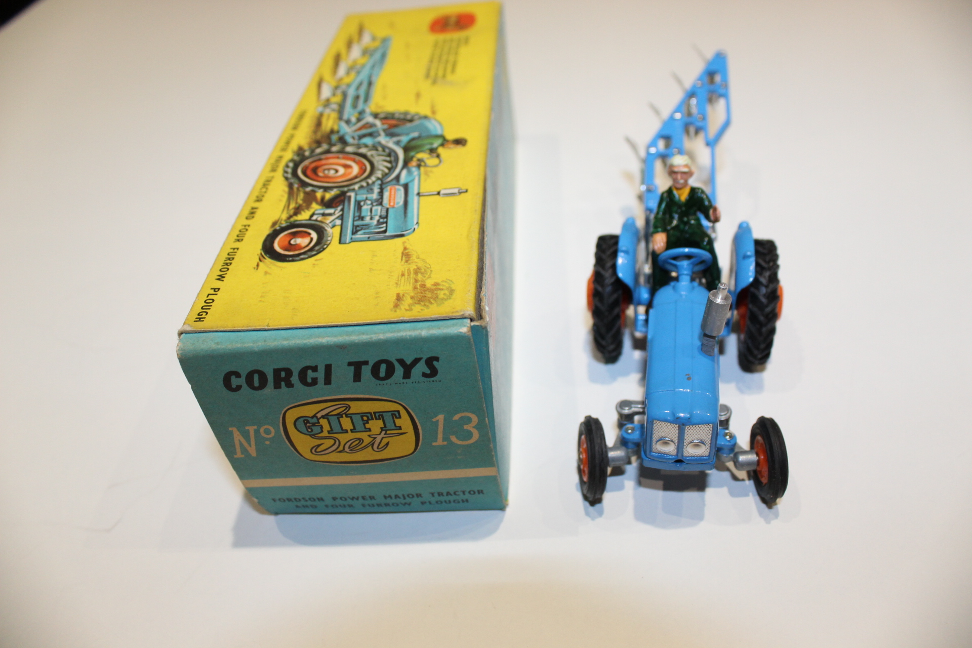 fordson power major tractor and four furrow plough corgi gift set 13 front